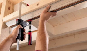 Bessey Serre-joint EHZ30-2K Presse "Une Main" Tout Acier 0-300 Mm 2 Bessey Serre-joint EHZ30-2K Presse "Une Main" Tout Acier 0-300 Mm – Image 2